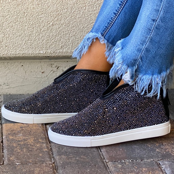 Rhinestone Embellished Laceless High Top Sneakers - Picture 9 of 16